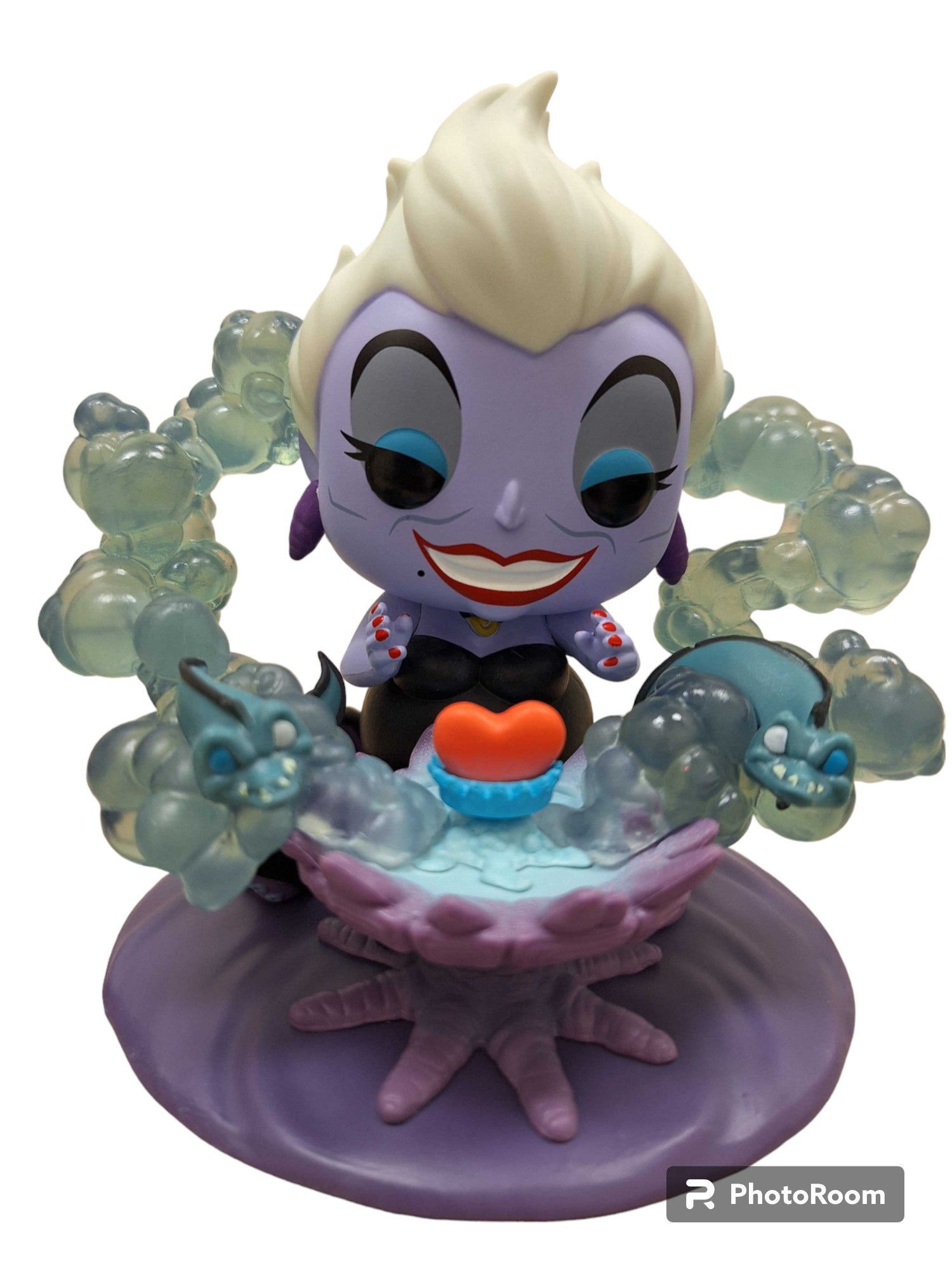 Funko Pop Deluxe Villains Ursula throne Disney