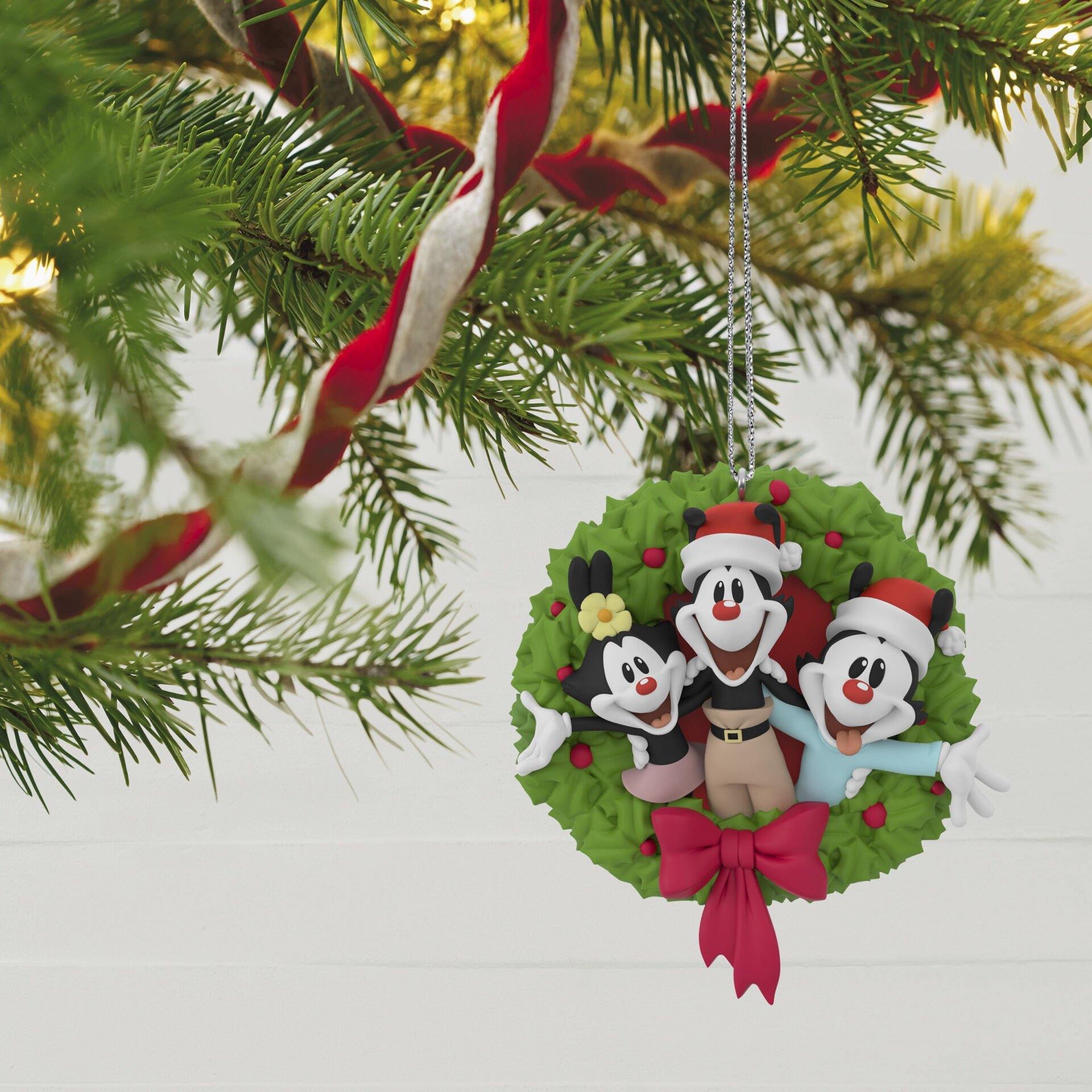 Animaniacs Merry to the Max Ornament