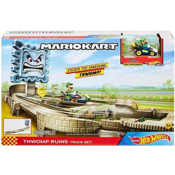 Hot Wheels Mario Kart Thwomp Ruins Track Set