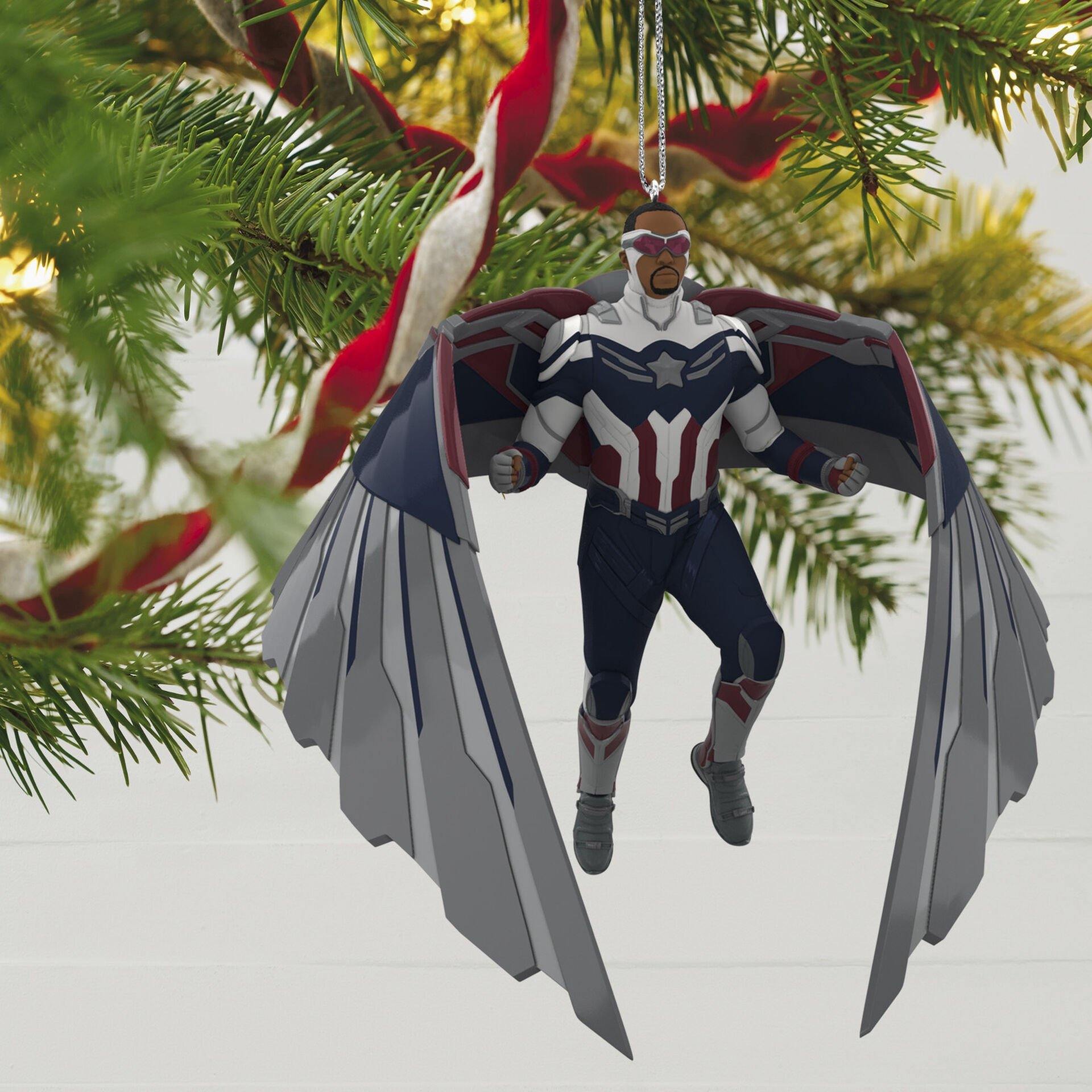 Marvel The Falcon and the Winter Soldier Captain America Sam Wilson Ornament