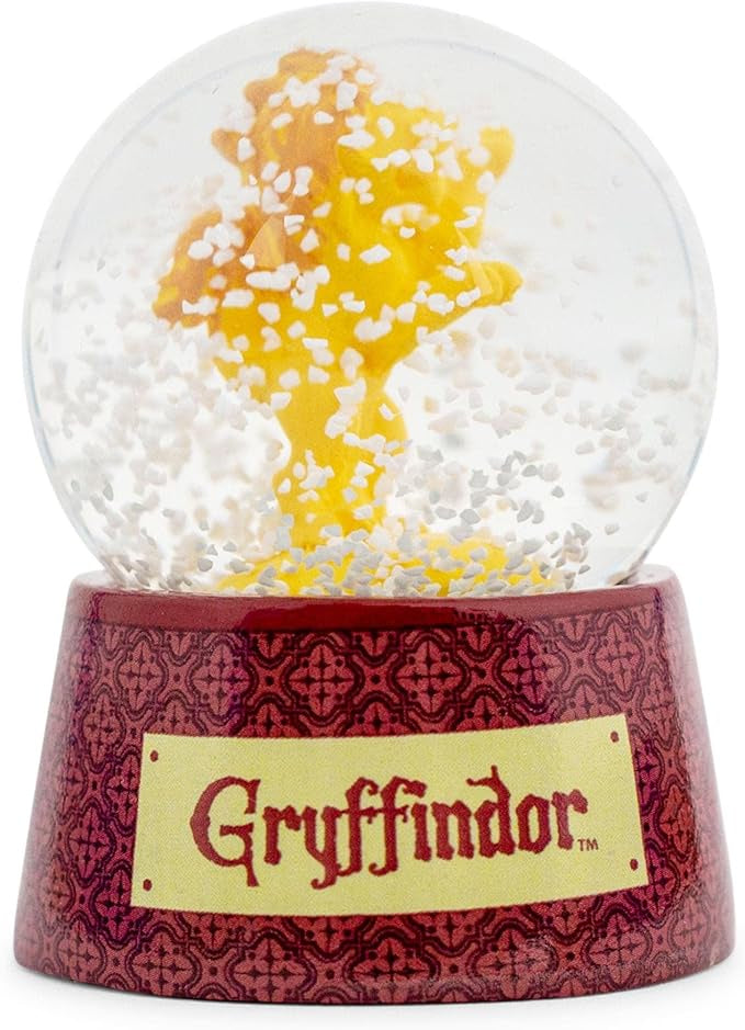 Harry Potter House Gryffindor Snow Globe