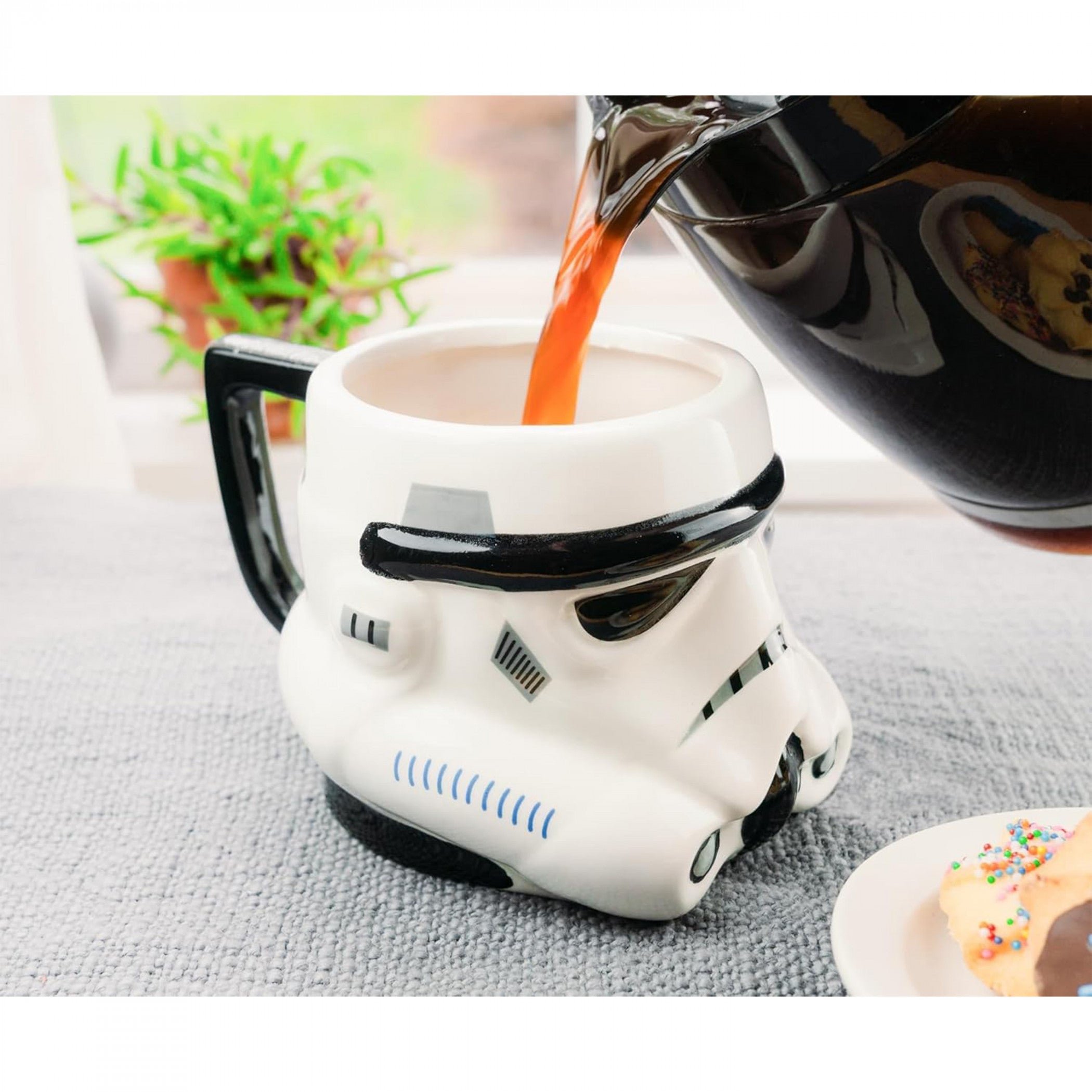 Star Wars Stormtrooper Big Face 20oz 3D Sculpted Ceramic Mug