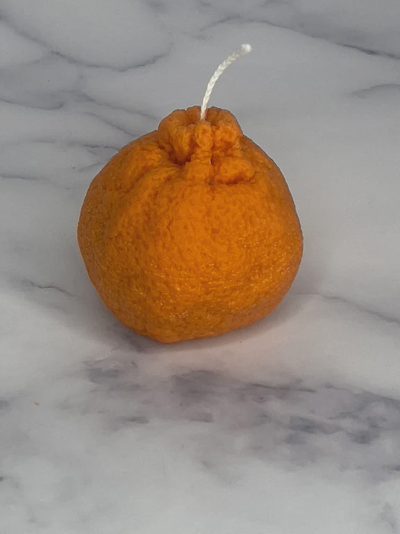 Large Orange/ Main Squeeze blood orange/ Candle”