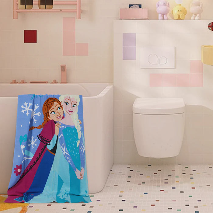 Love Warms My Heart Frozen 27"x54" Disney Beach Towel