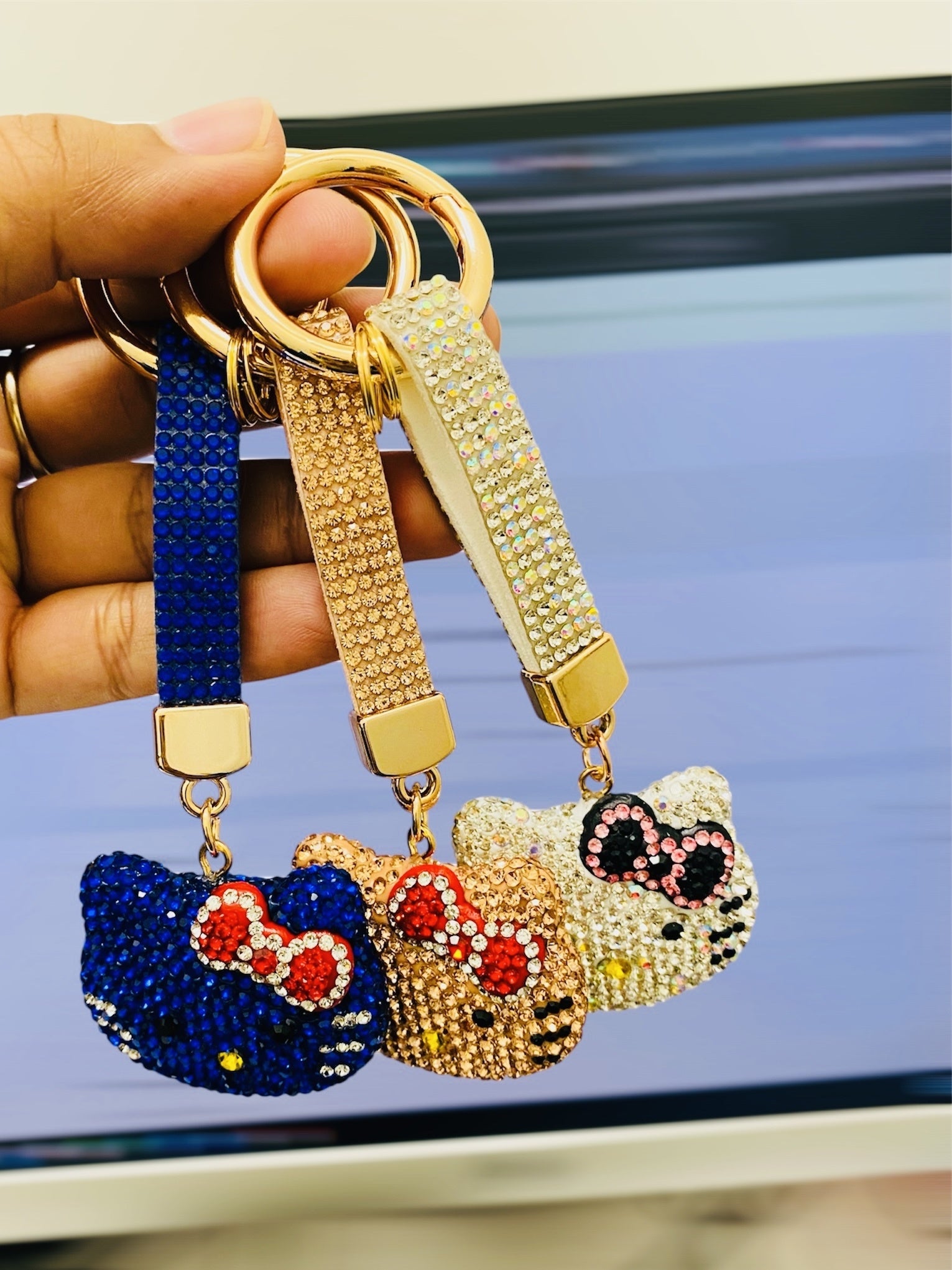 Hello kitty Head Fashion Crystal Keychain