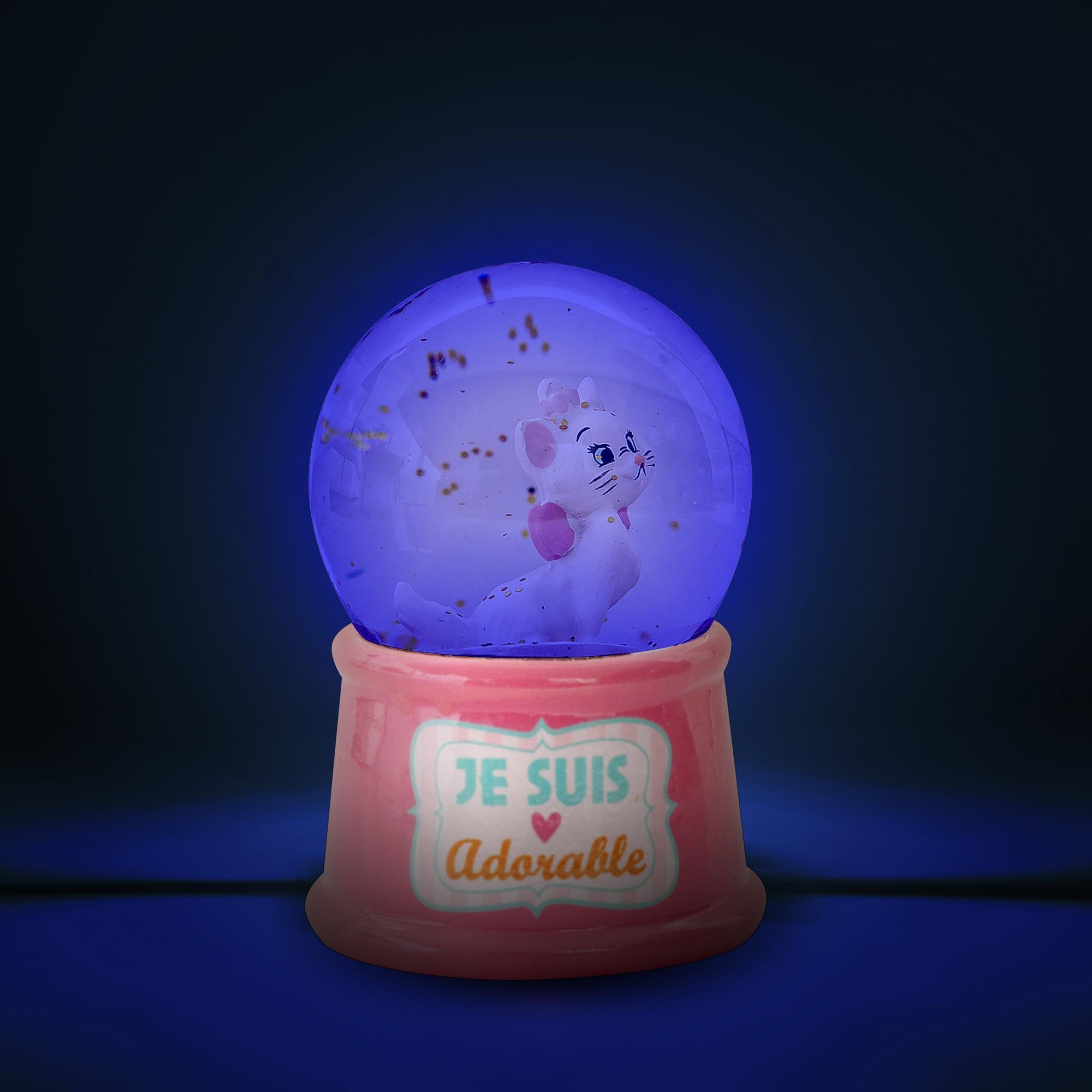 Aristocats Marie "Je Suis Adorable" Light-Up Mini Snow Globe