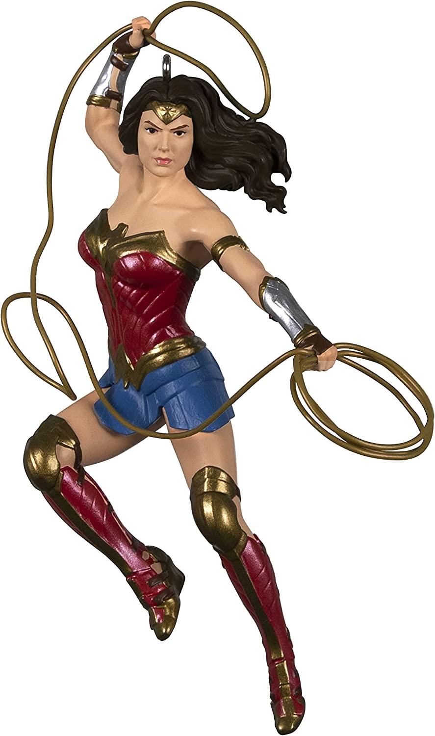 DC™ Wonder Woman™ and the Lasso of Truth Ornament