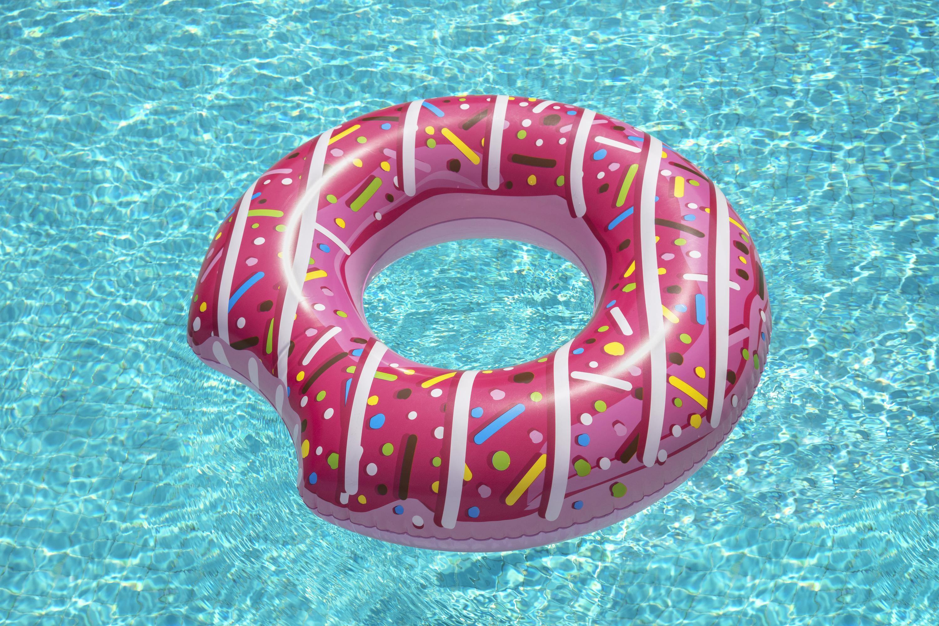 Pool store donut ring