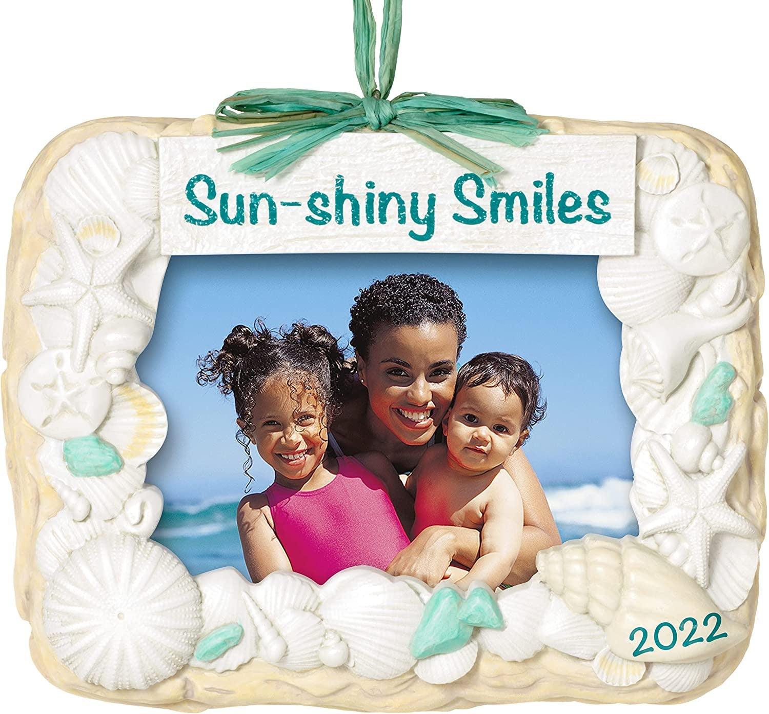 Hallmark Keepsake Christmas Ornament 2022, Sunshiny Smiles Beach Vacation Picture Frame