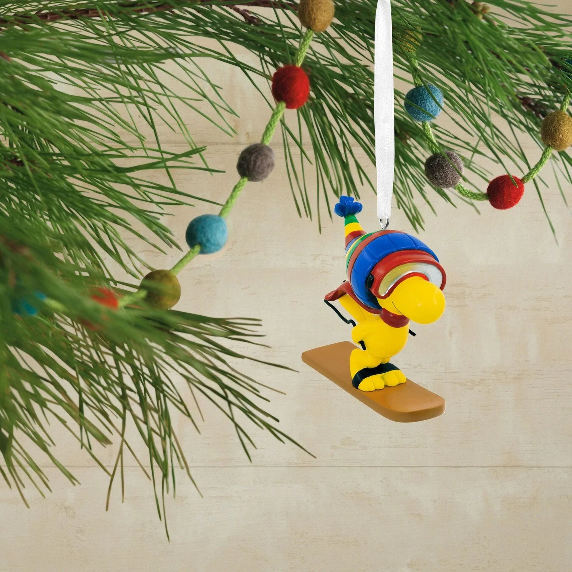 Hallmark Ornaments Woodstock Christmas Tree Ornament
