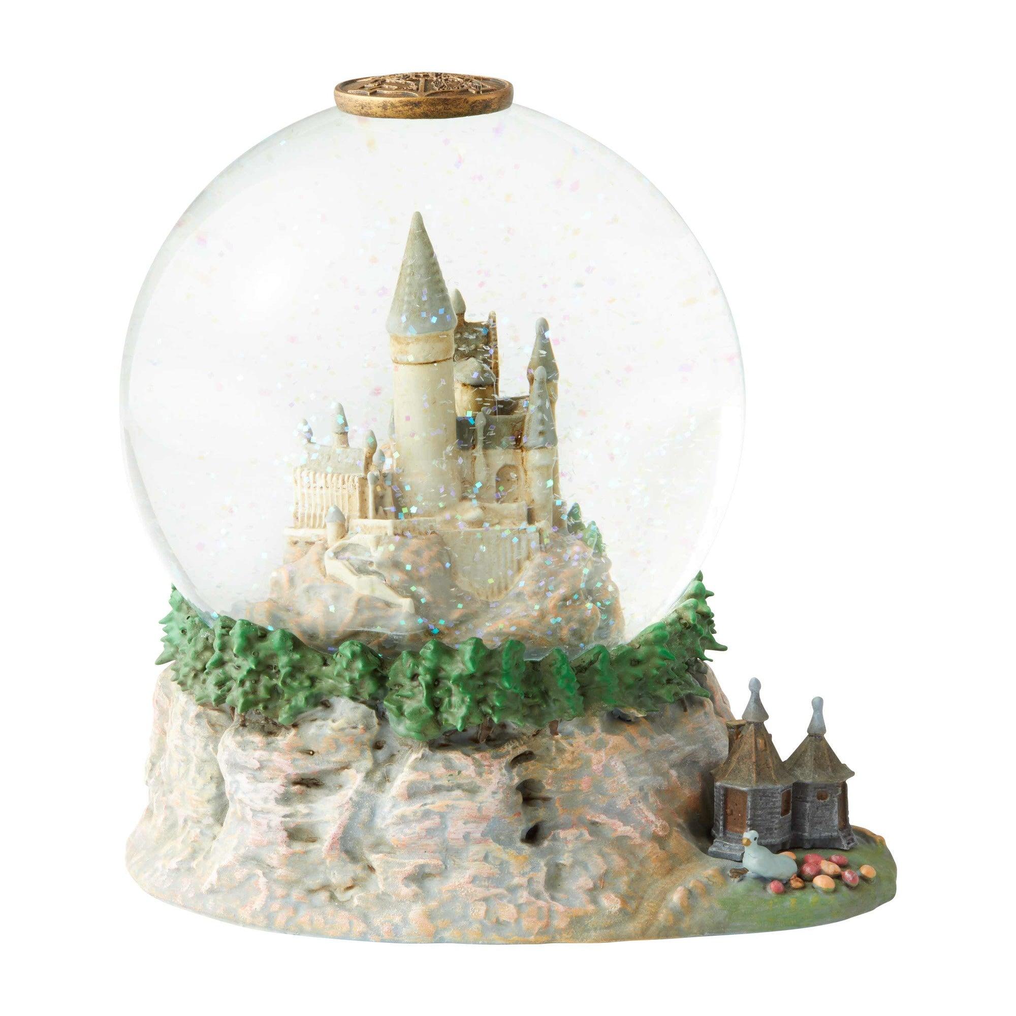 Hogwarts Castle Waterball With Hut