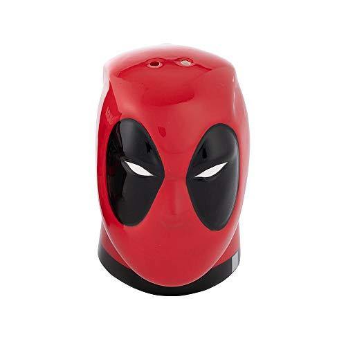 https://floridagifts.com/cdn/shop/files/marvel-deadpool-and-food-truck-sculpted-ceramic-salt-and-pepper-set-2-33074186748088_1024x.jpg?v=1692810970