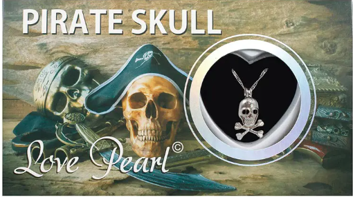 Pirate Skull Love Pearl Necklace