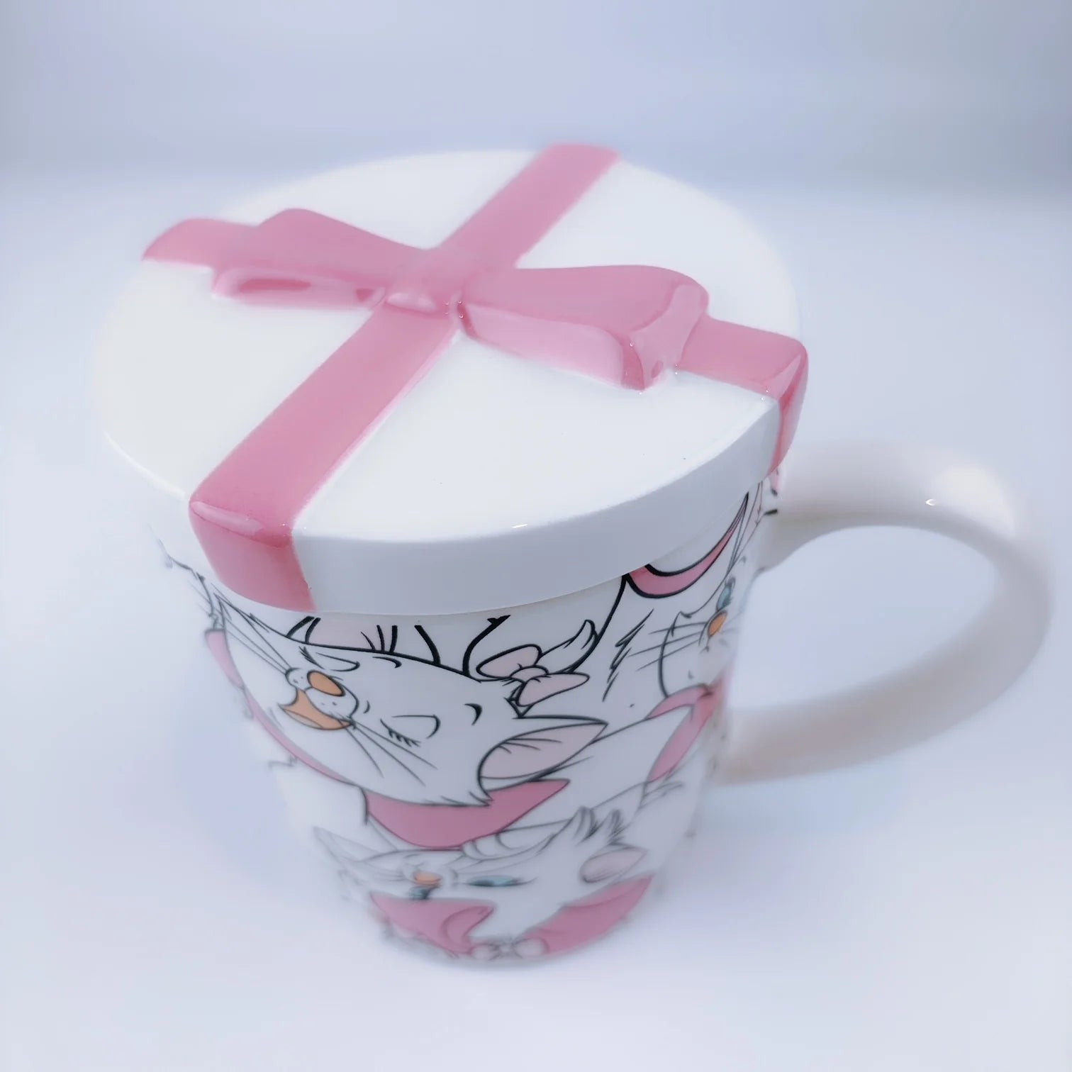Disney Aristocats Marie Expressions Covered Mug 16oz