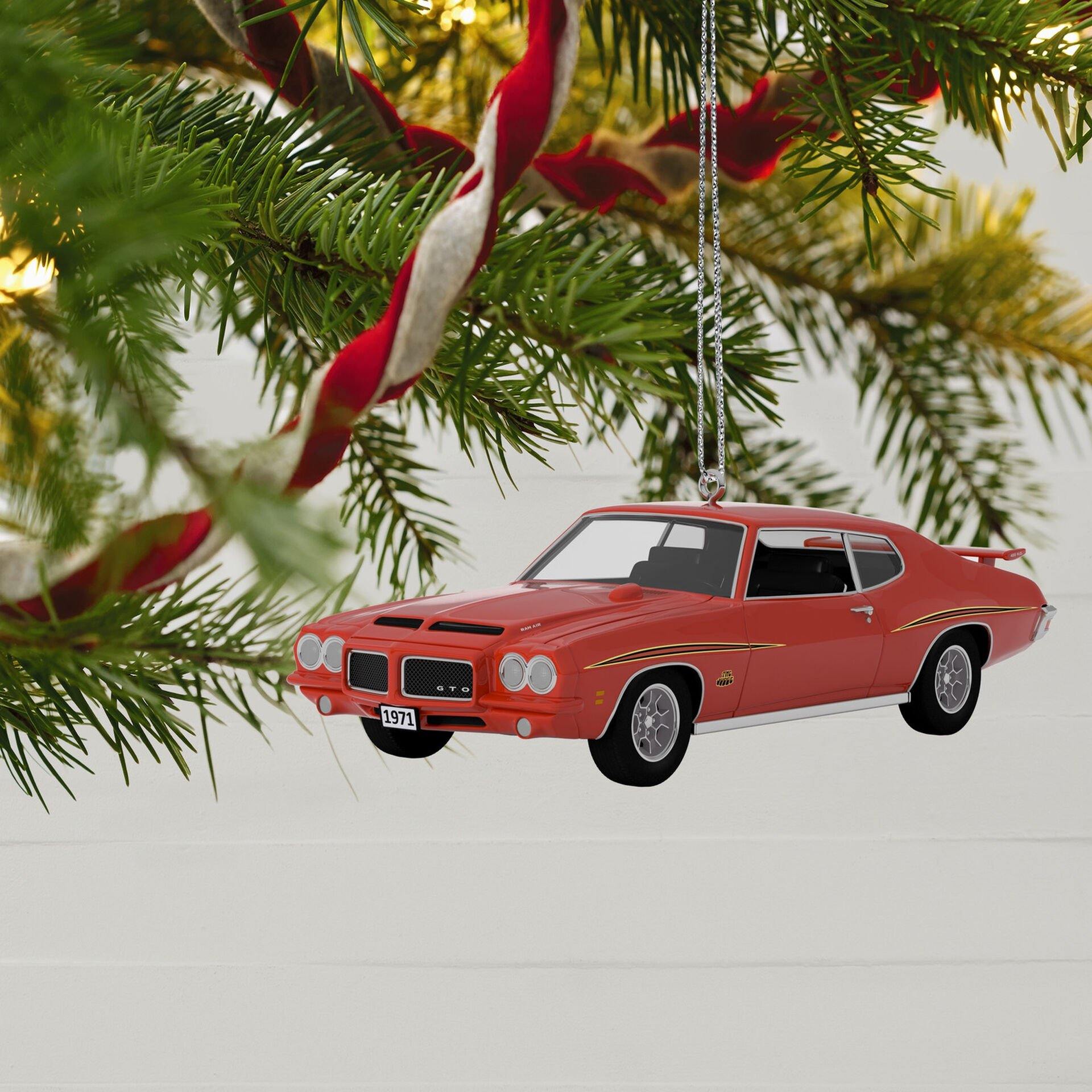 1971 Pontiac® GTO™ Judge™ Classic American Cars 2021 Metal Ornament