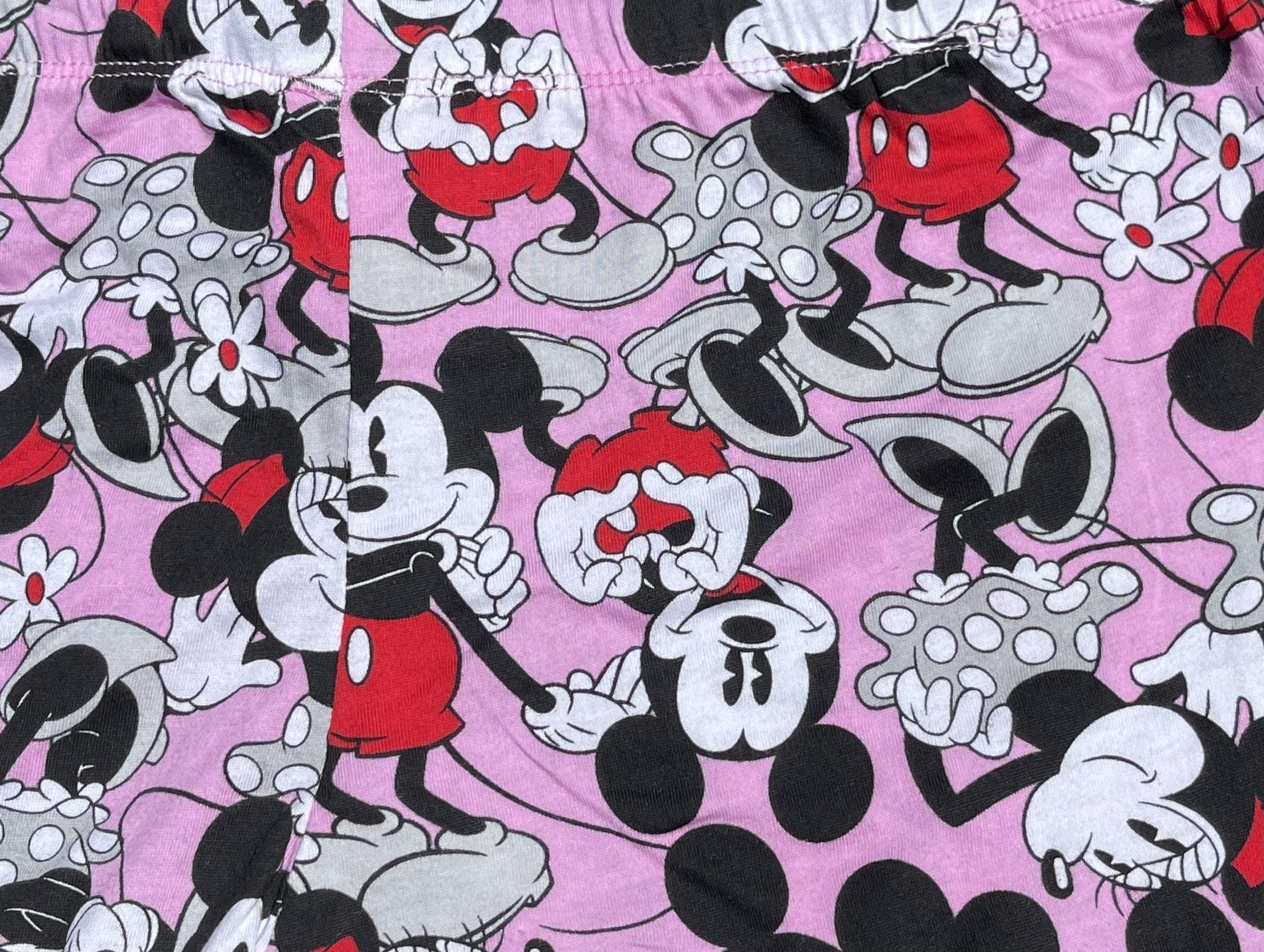 Disney Juniors Mickey & Minnie Hug Pajama Shorts Pink