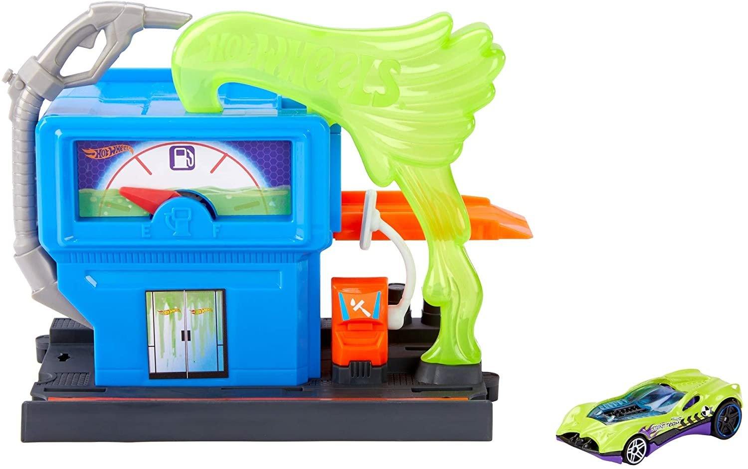 Hot Wheels Downtown Toxic Fuel Stop Play Set