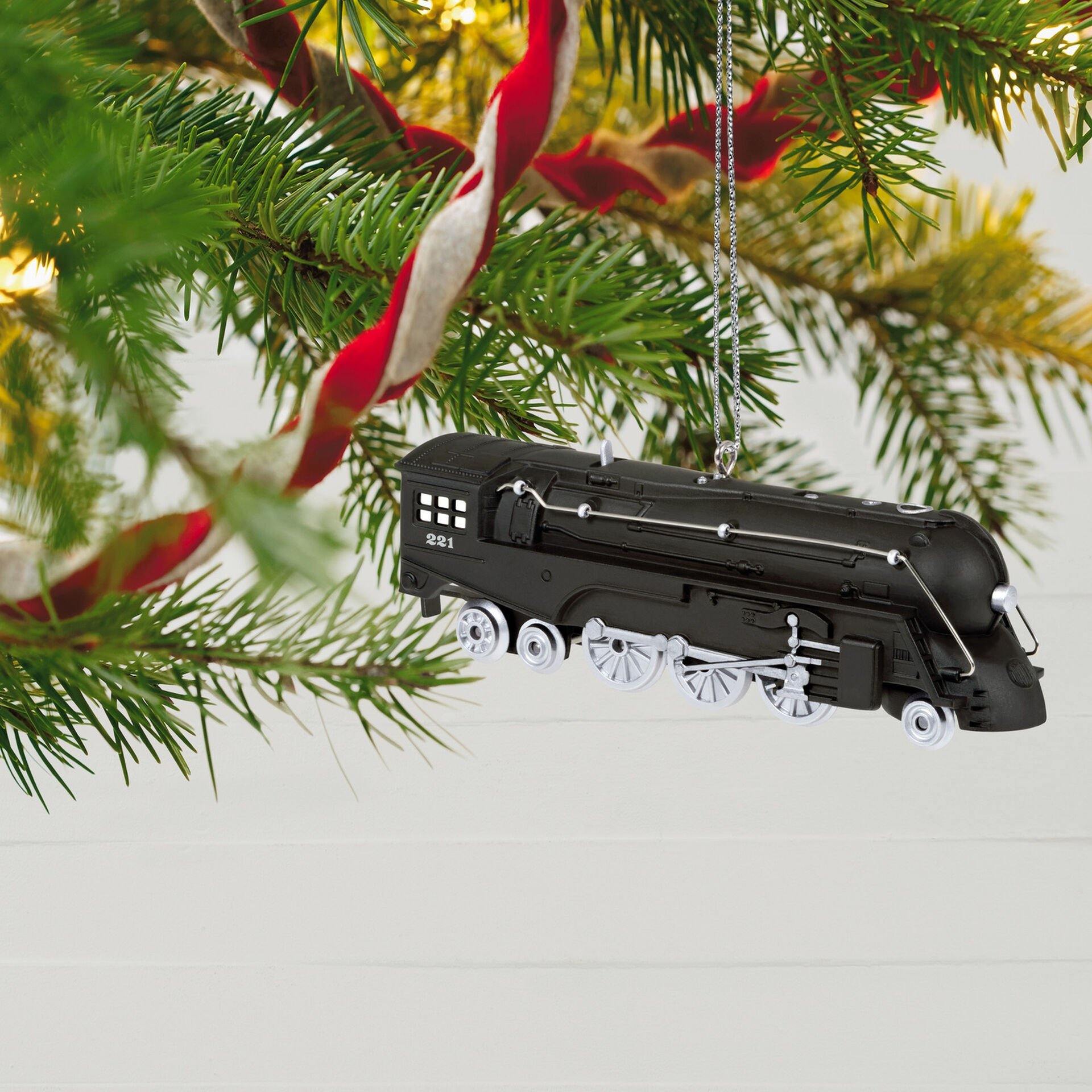 Lionel Trains 221 New York Central "Empire State" Locomotive Lionel Metal Ornament