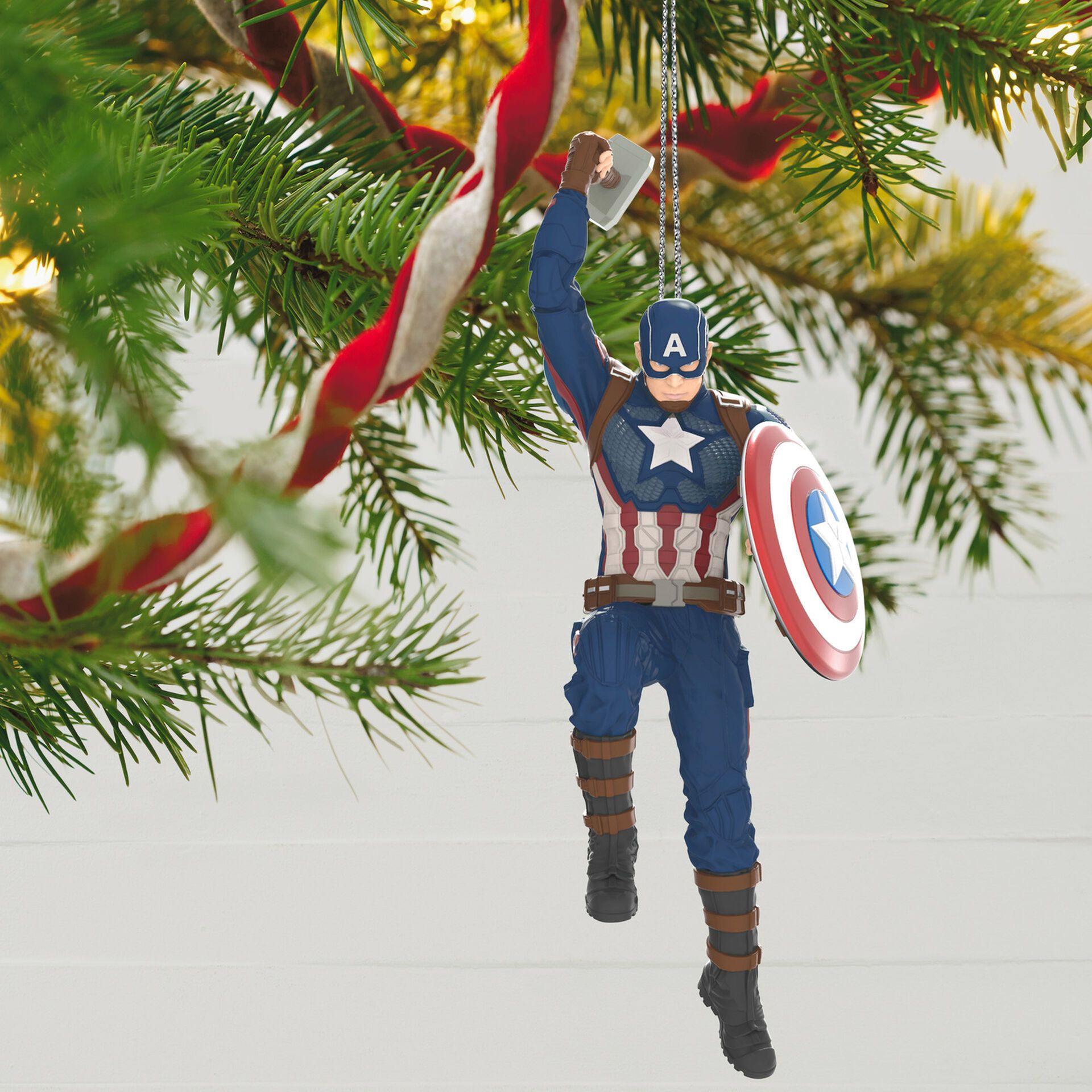 Marvel Studios Avengers: Endgame Captain America Ornament