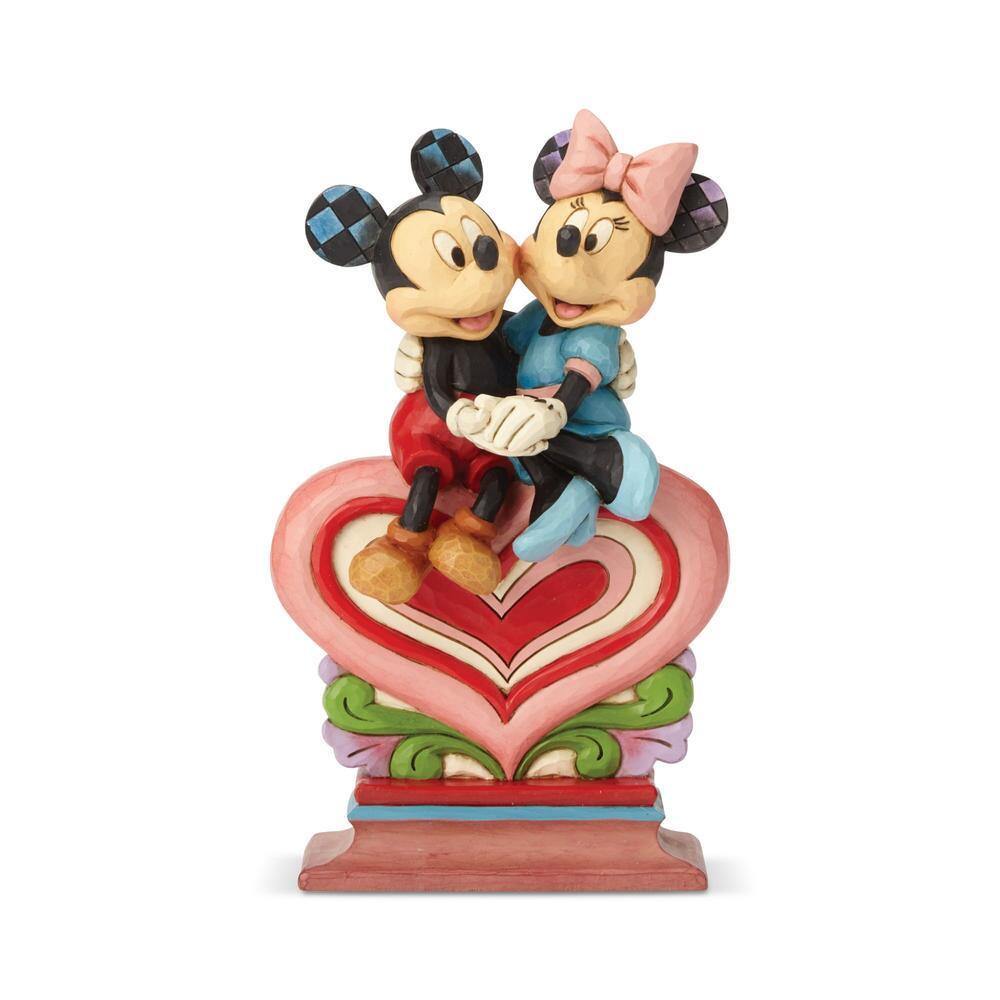 Mickey Minnie Sitting on Heart