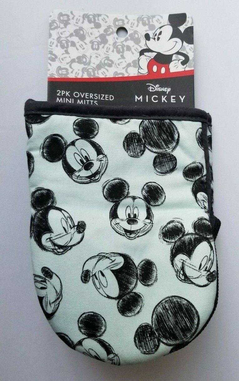 Mickey Mouse Face Sketch 2-Pack Mini Oven Mitt Aqua