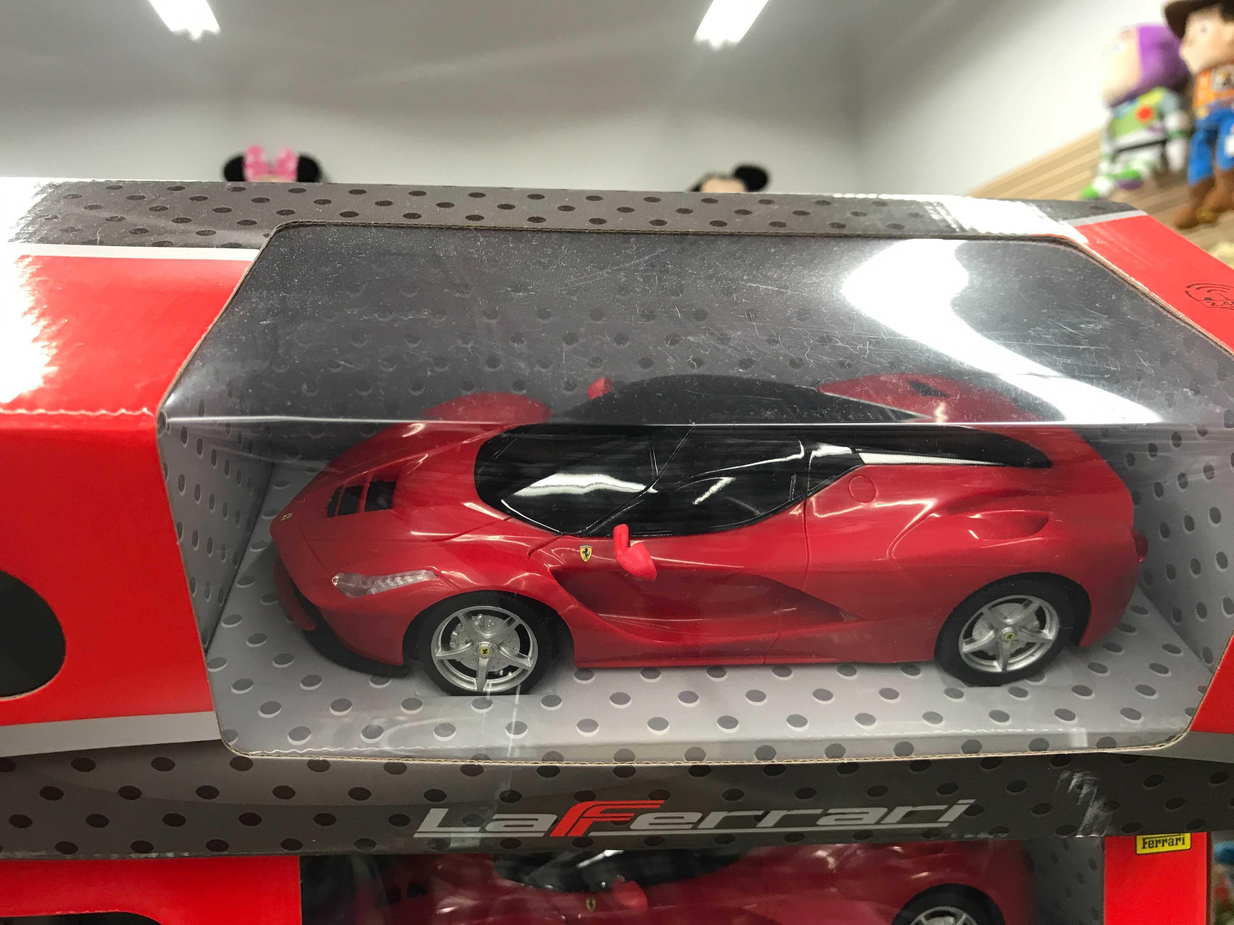R/C  FERRARI LAFERRARI