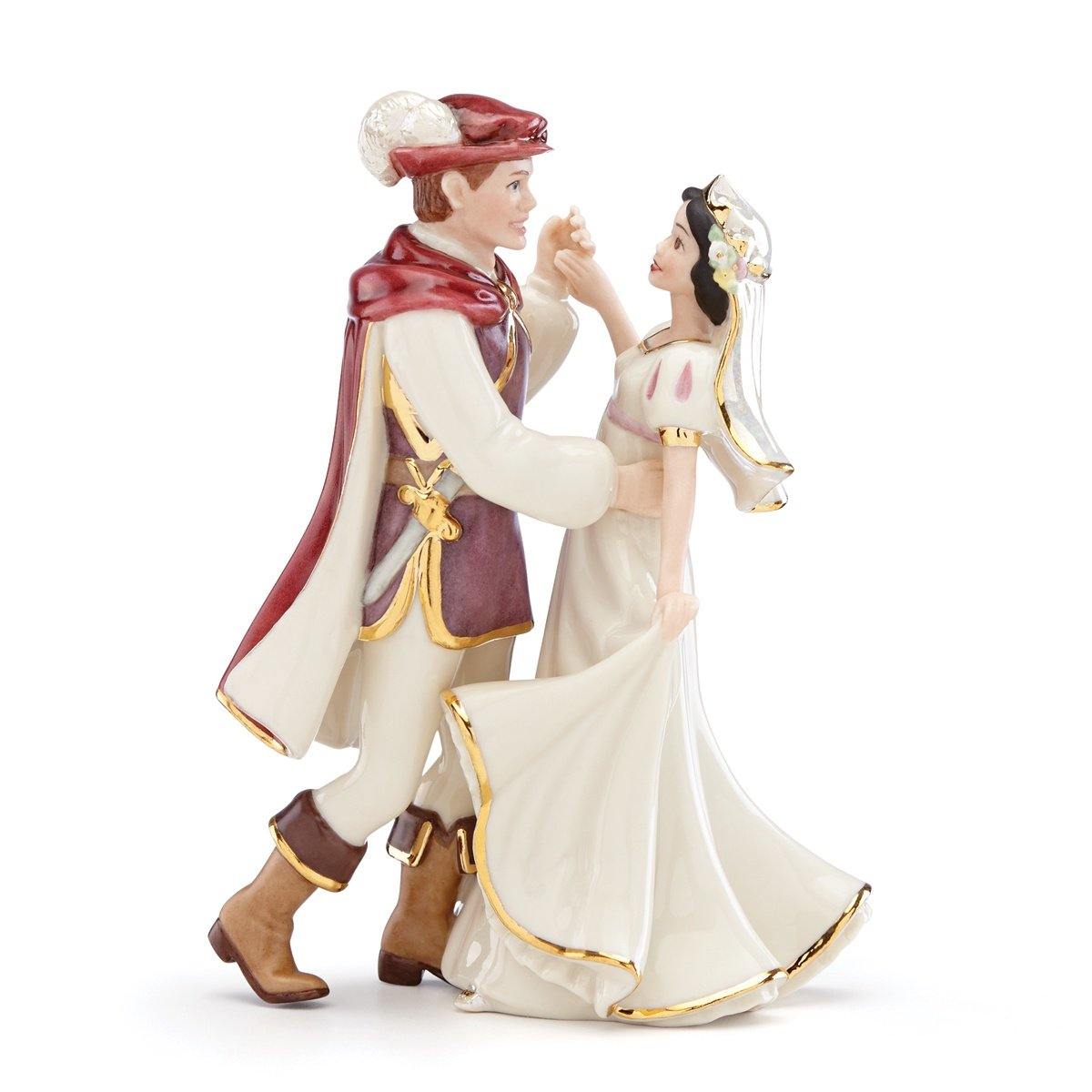 Snow White And Prince Figurine New In Box